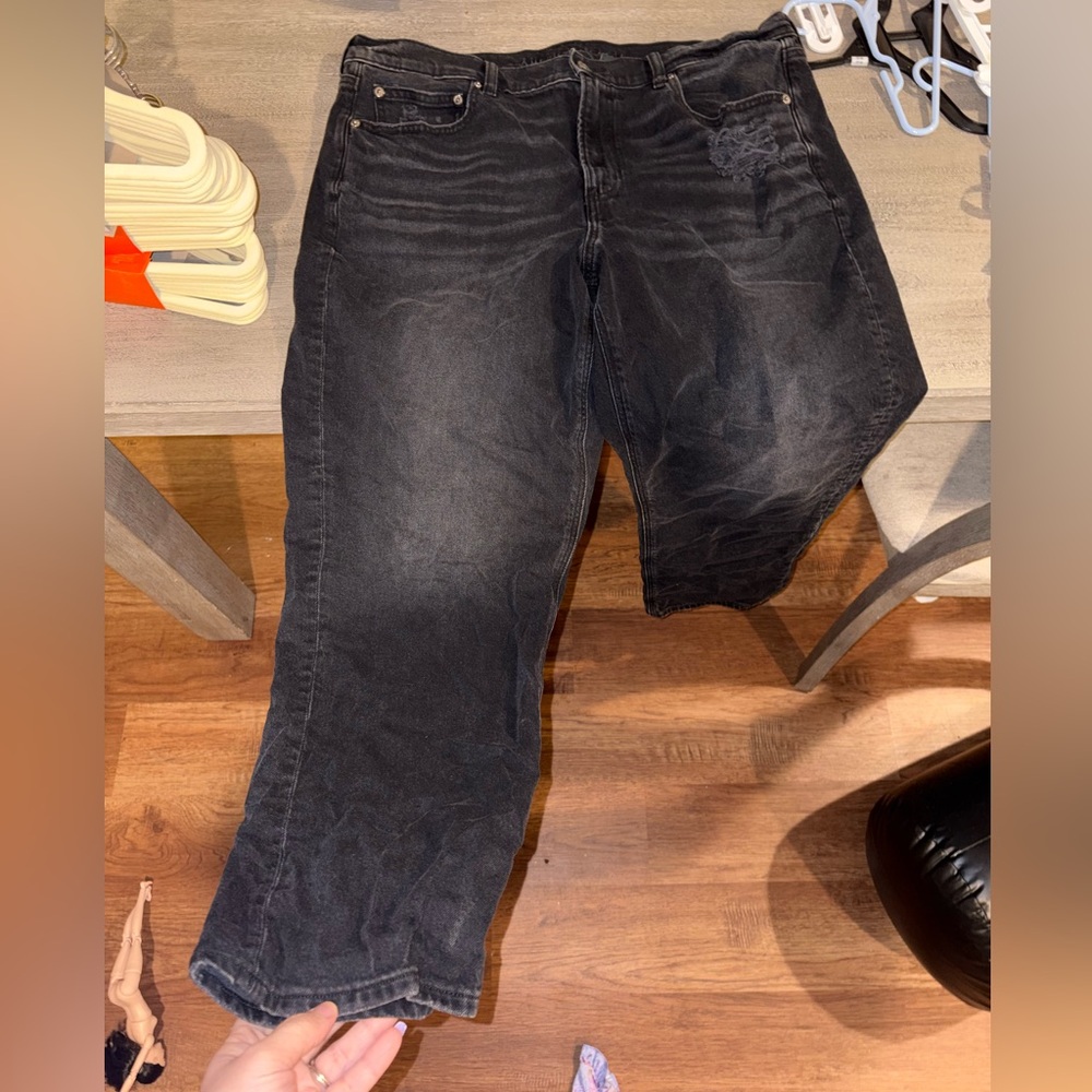 American Eagle Super High-Rise Ankle Straight 18